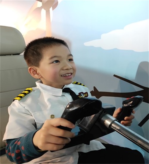 模擬飛行訓(xùn)練